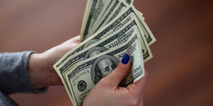 dólar