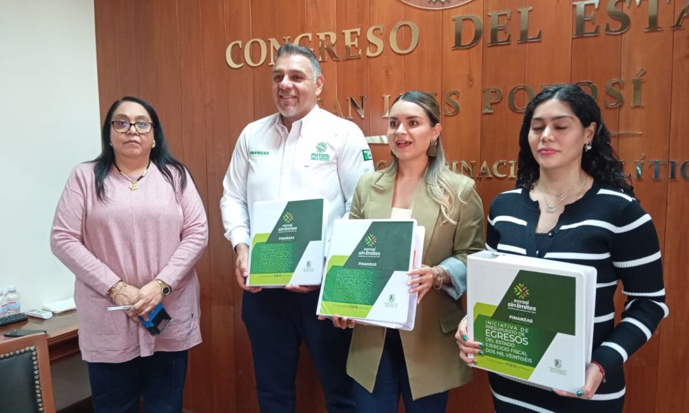 gobierno entrega paquete económico al congreso en slp el presupuesto es de mas de 70 mil millones de pesos